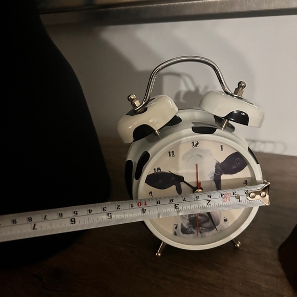 Alarm clock, cow design. - Picture 3 of 8